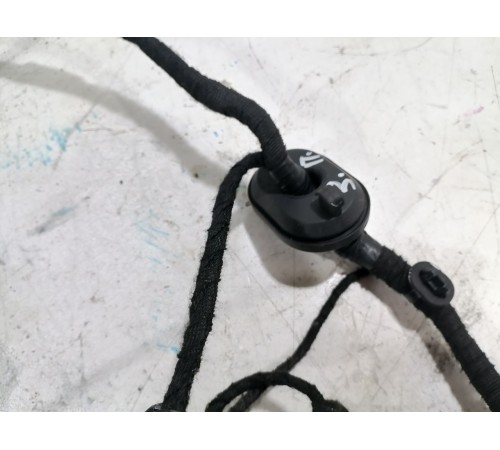 Электропроводка двери задняя правая