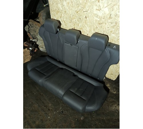 Задний ряд сидений