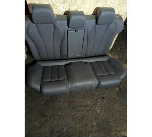 Задний ряд сидений