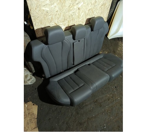 Задний ряд сидений