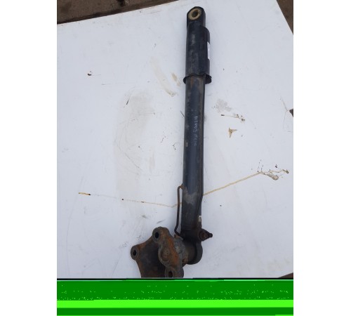 Гидроцилиндр кабины