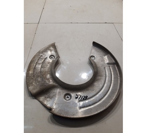 Кожух тормозного диска (задний, правый)