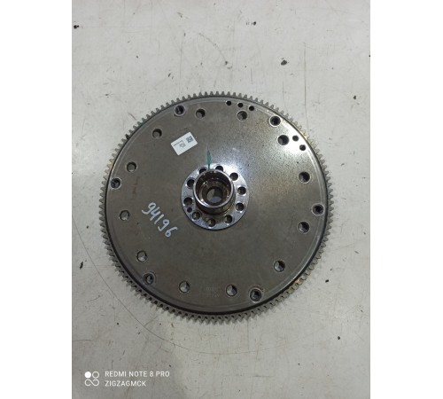 Маховик двигателя