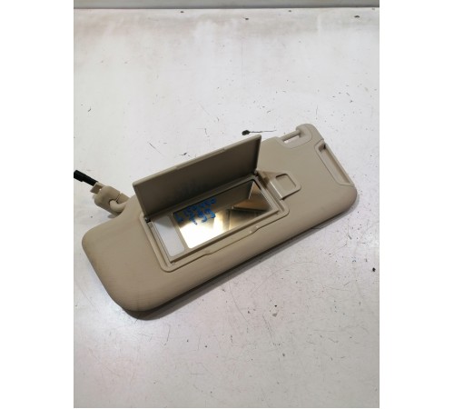 Козырек солнцезащитный левый