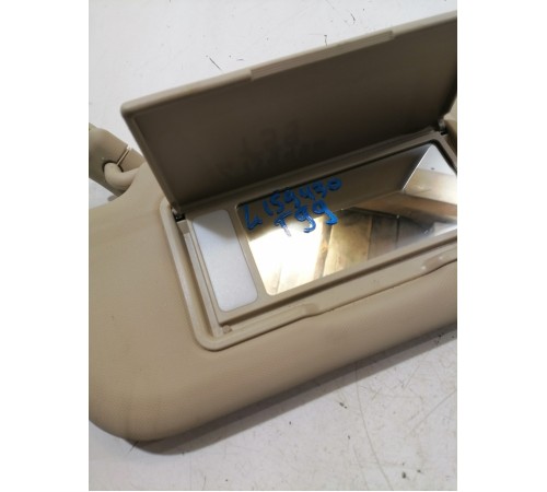 Козырек солнцезащитный левый