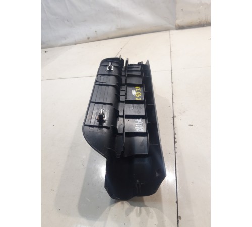 Накладка порога (задняя, левая)