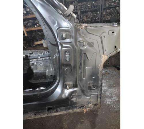 Порог со стойкой (правый)