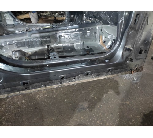 Порог со стойкой (правый)