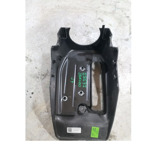 Кожух рулевой колонки нижний