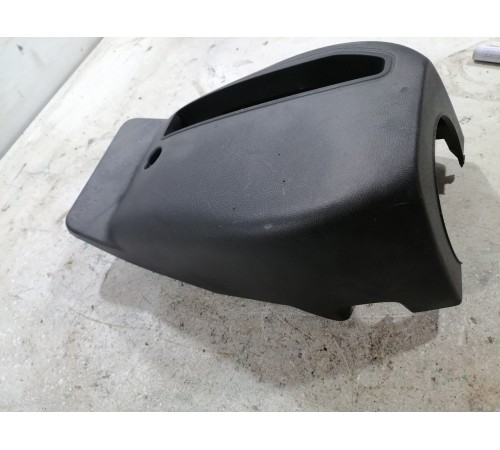 Кожух рулевой колонки нижний