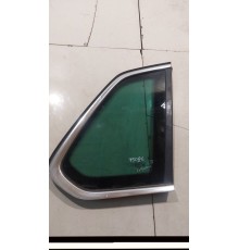 Стекло глухое(заднее, правое)