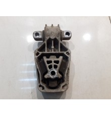 подушка крепления двигателя