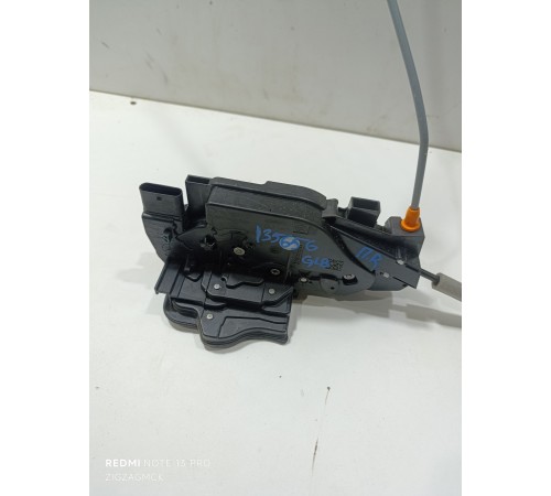 Замок двери передний правый