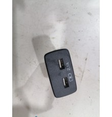 Двойной USB разъем 