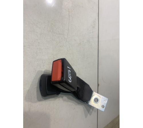 Ответная часть ремня безопасности (правая)