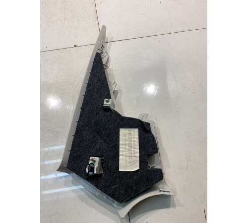 Обшивка стойки (задняя, левая)