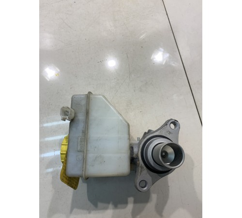 Главный тормозной цилиндр