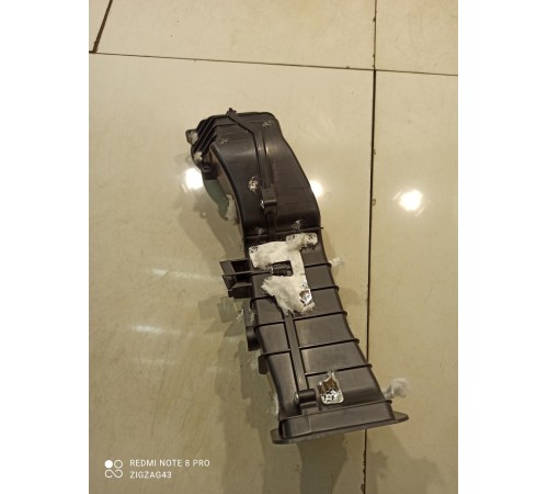 Воздуховод заднего отопителя(печки)