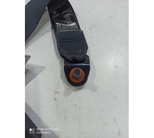 Ремень безопасности (задний правый)