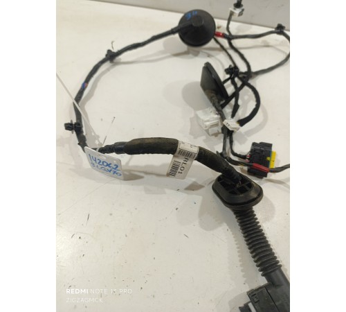 Проводка двери задняя левая