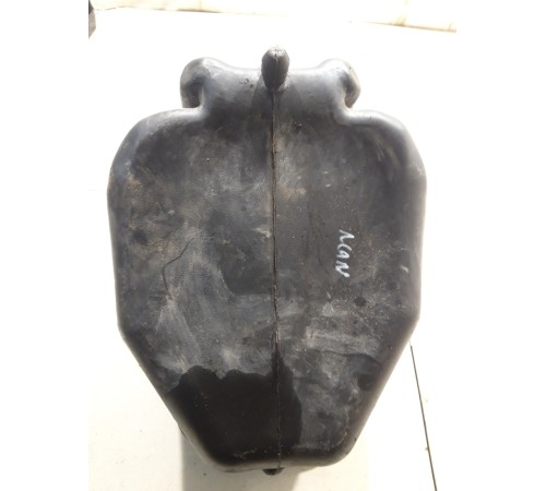 Бачок омывателя лобового стекла