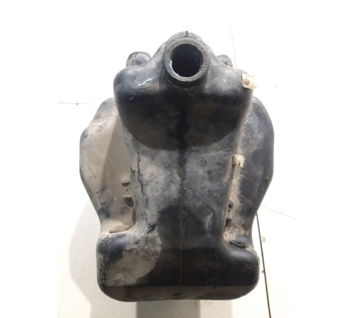 Бачок омывателя лобового стекла