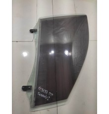 Стекло двери (переднее правое)