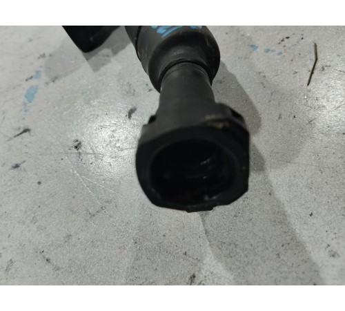 Патрубок системы охлаждения с датчиком