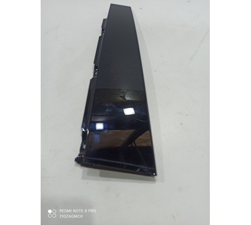 Накладка двери (задняя правая)