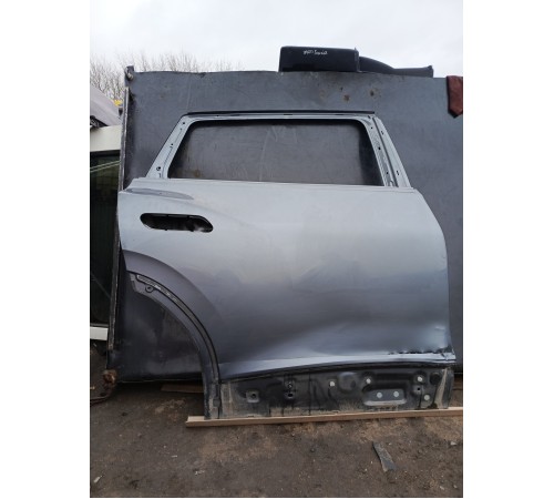 Дверь задняя правая