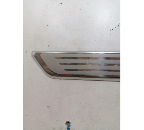 Накладка порога задняя левая