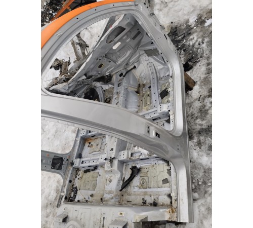 Порог со стойкой(правый)