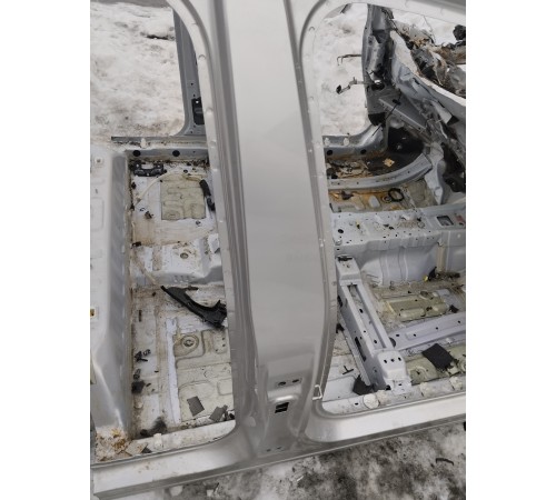 Порог со стойкой(правый)