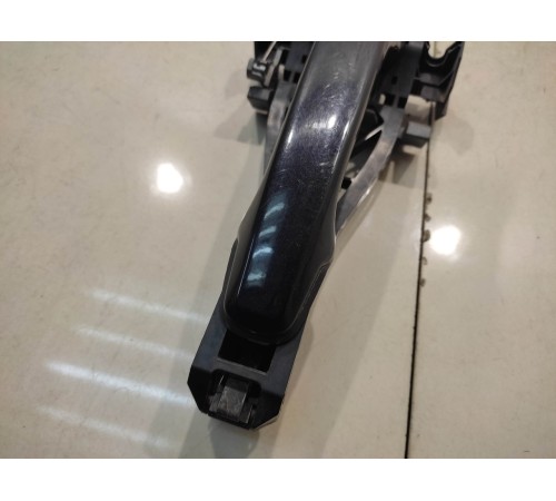 Ручка двери (задняя, левая, внешняя)