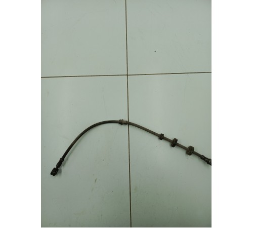 Тормозной шланг передний левый