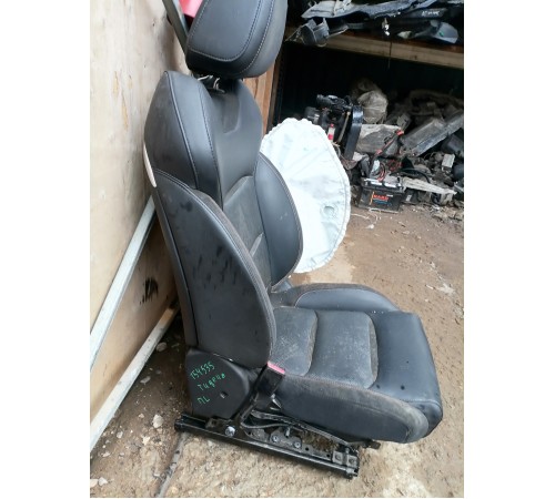 Сиденье переднее левое