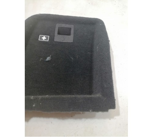 Крышка обшивки багажника задняя левая