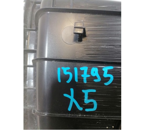 Крышка обшивки багажника задняя левая