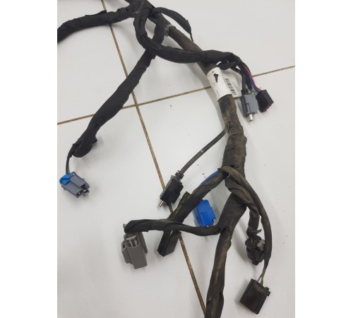 Электропроводка центральной консоли