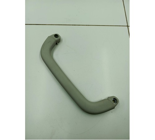 Ручка обшивки лобового стекла левая