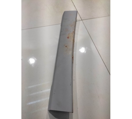 Обшивка двери багажника(задняя)