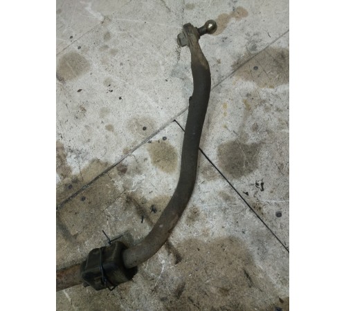 Стабилизатор передний