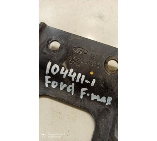 Кронштейн(крепление) спойлера крыши