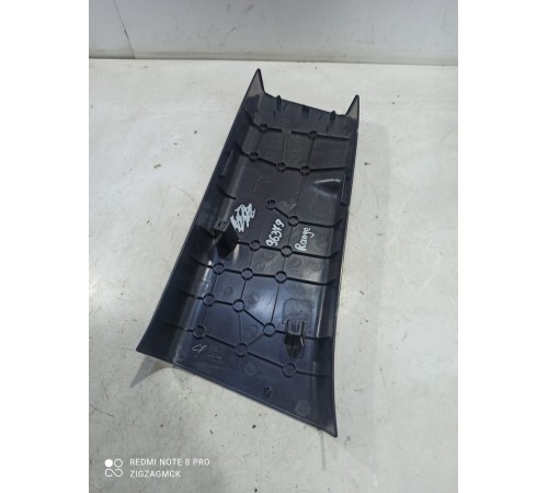 Обшивка стойки правая