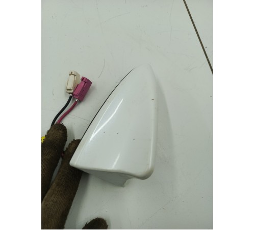 Антенна крыши плавник