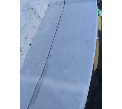 Спойлер крышки багажника