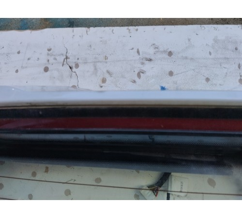 Спойлер крышки багажника