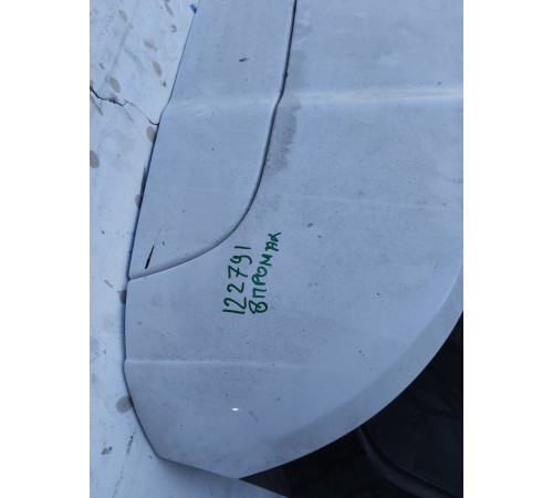 Спойлер крышки багажника