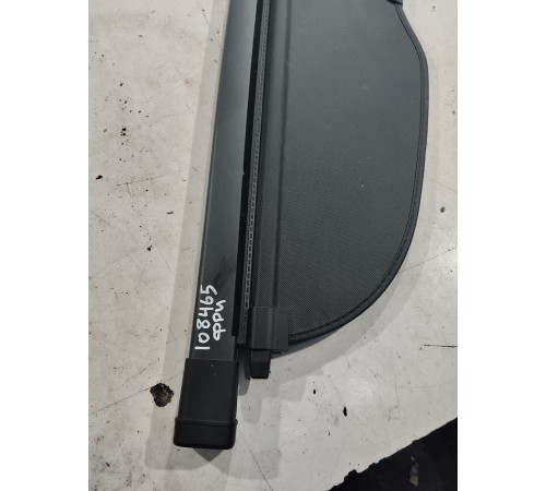 Шторка багажника