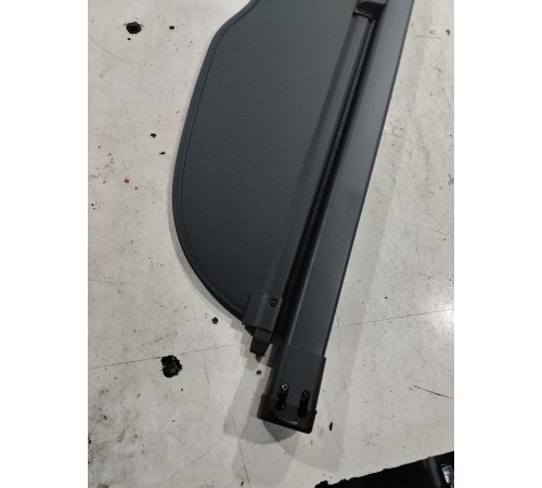 Шторка багажника